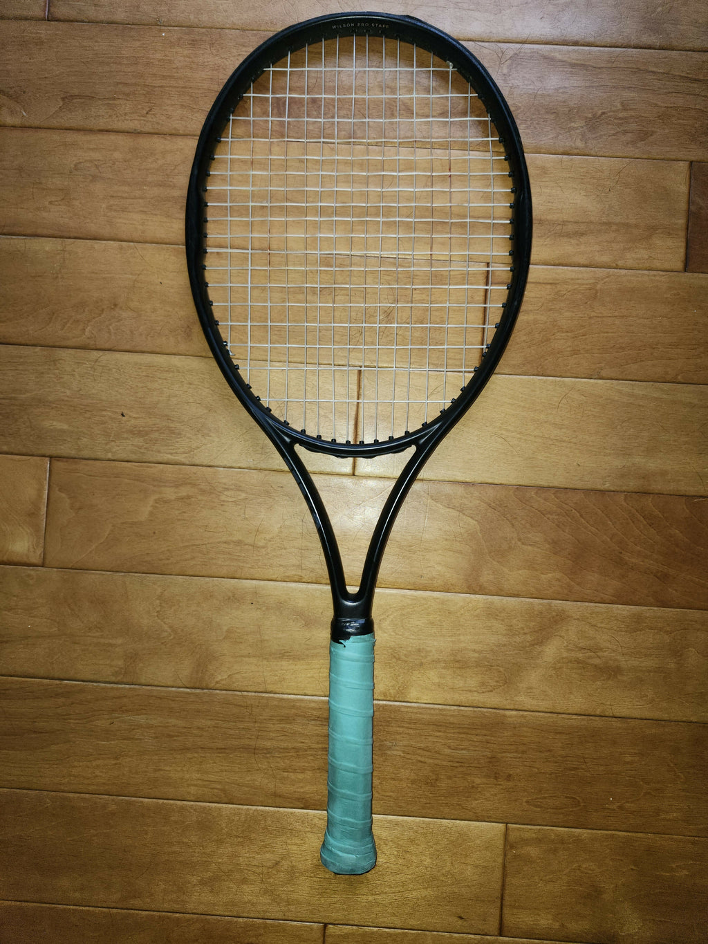 Wilson Pro Staff Tennis Junior Racquet 26 V11