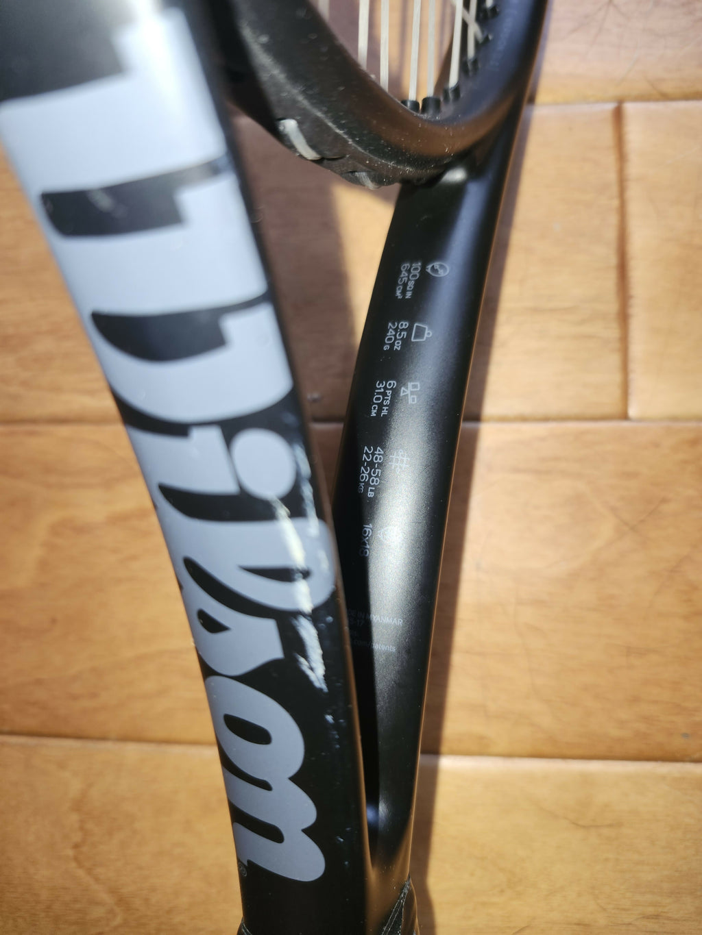 Wilson Pro Staff Tennis Junior Racquet 26 V11