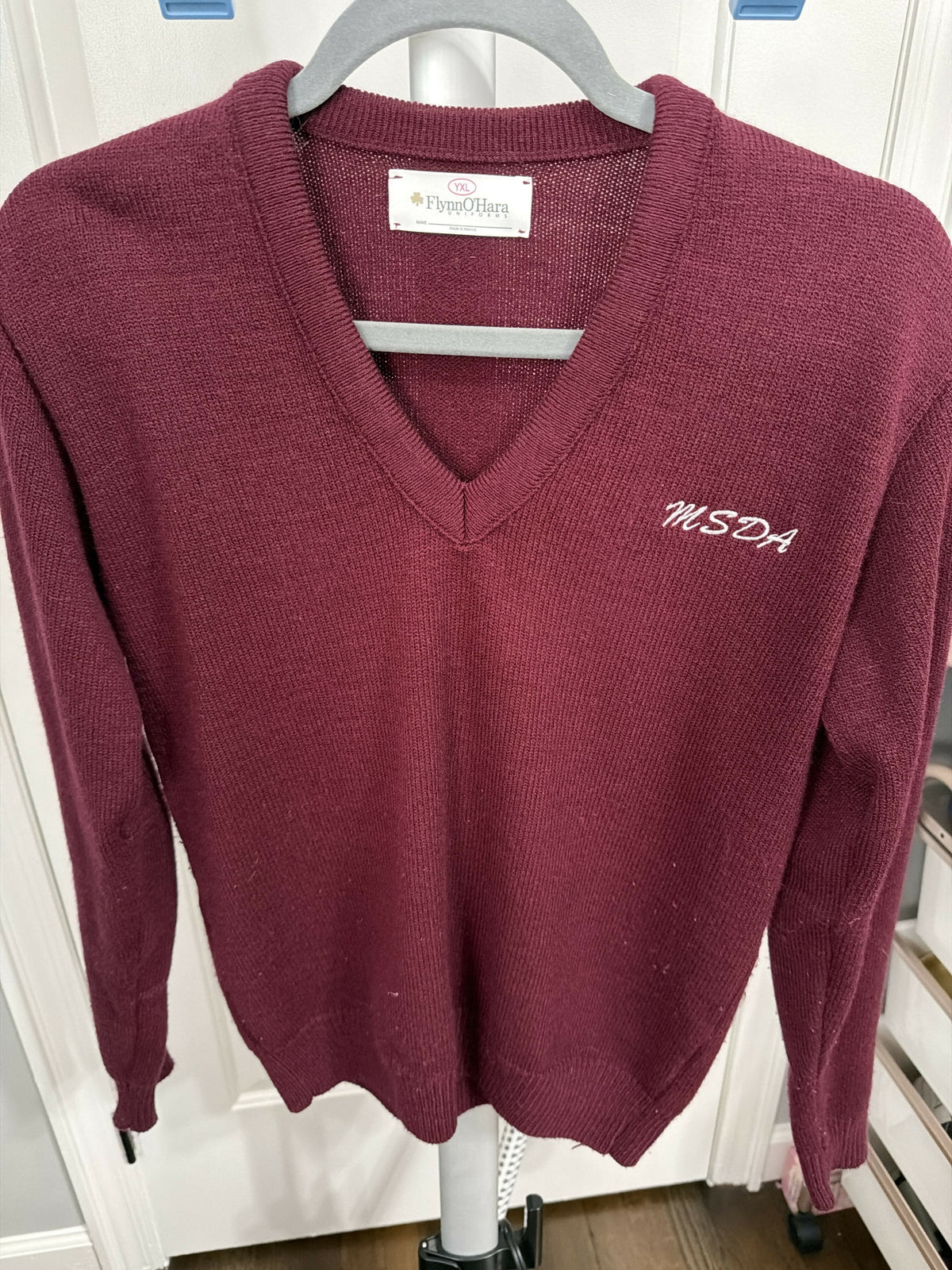 Pullover sweater